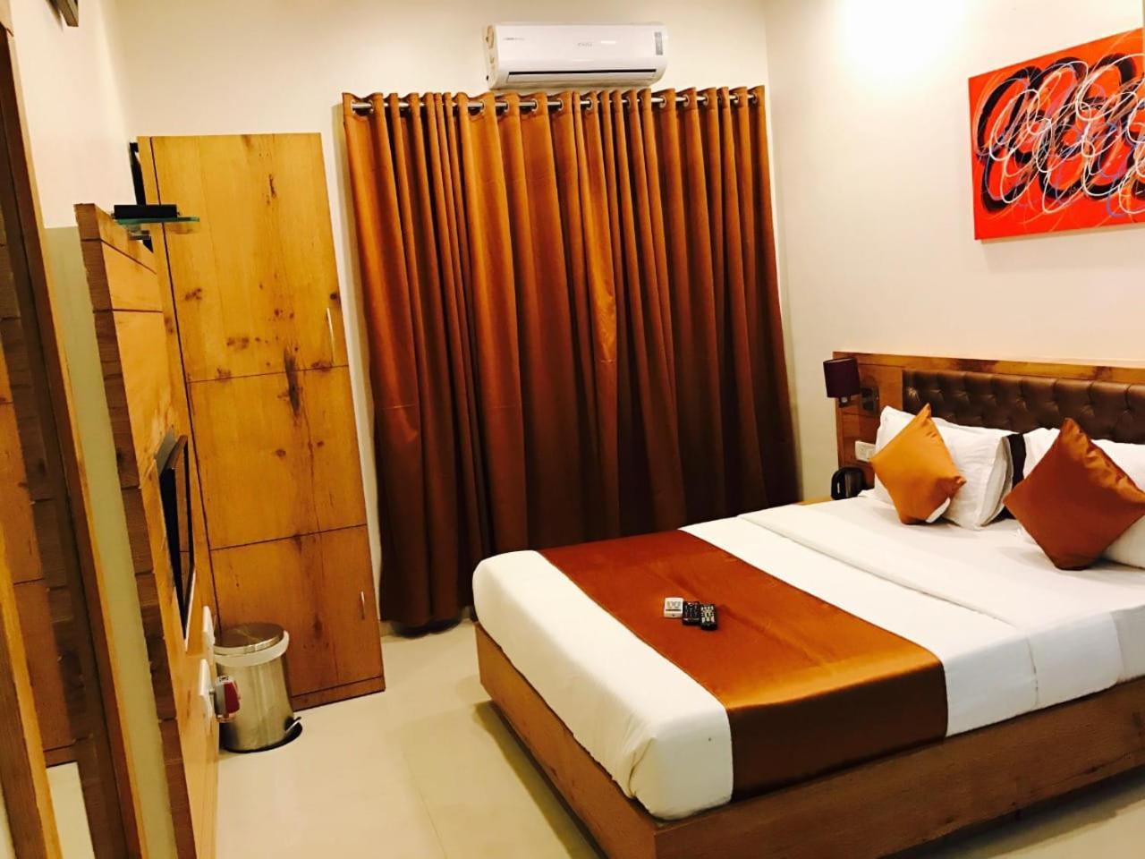 Grandeur By Avion Palace Near T2 International Airport Mumbai Ngoại thất bức ảnh