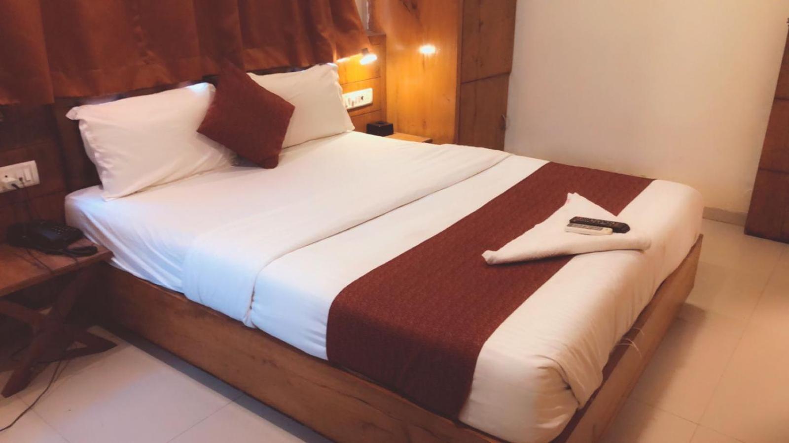 Grandeur By Avion Palace Near T2 International Airport Mumbai Ngoại thất bức ảnh