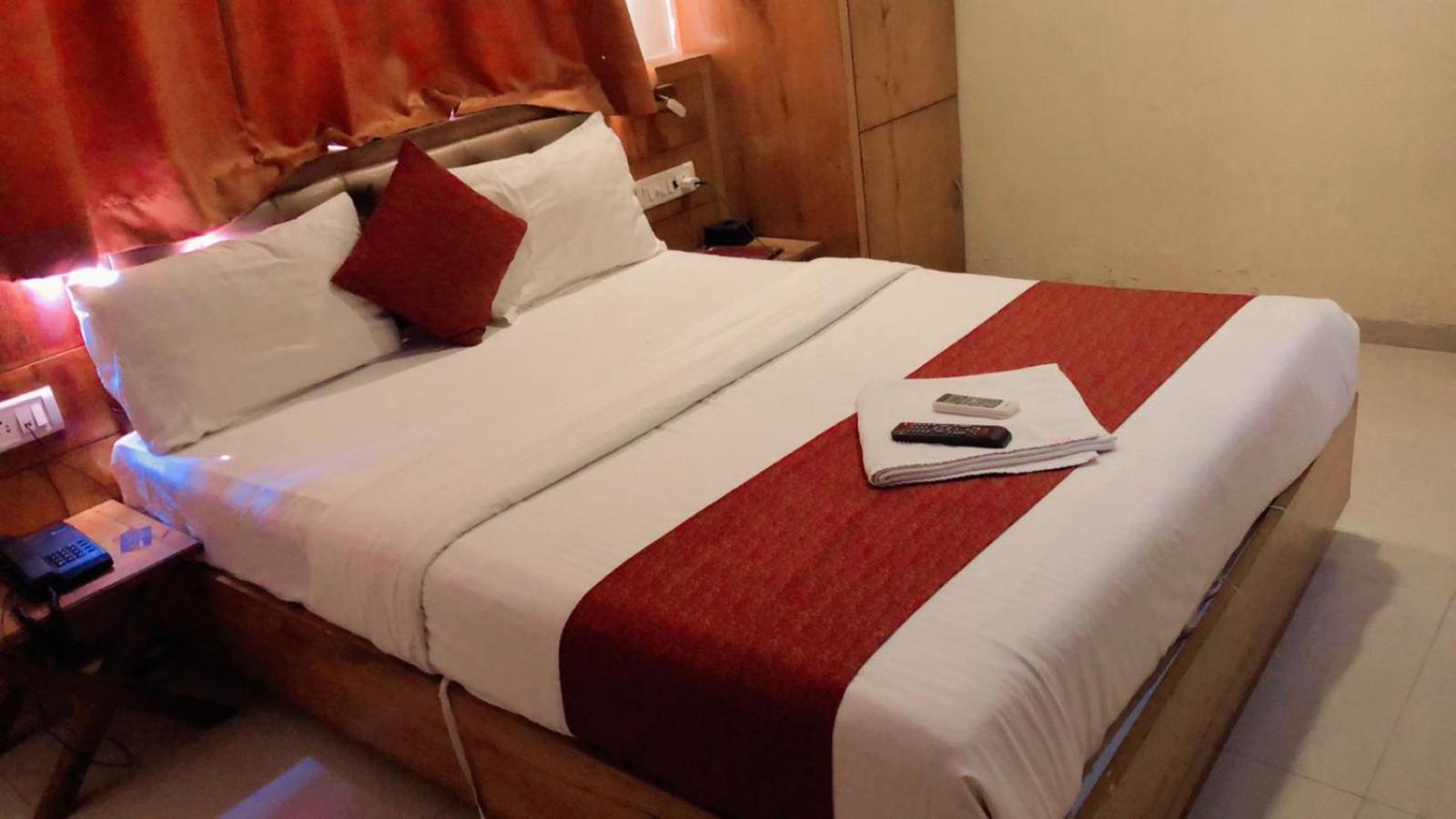 Grandeur By Avion Palace Near T2 International Airport Mumbai Ngoại thất bức ảnh